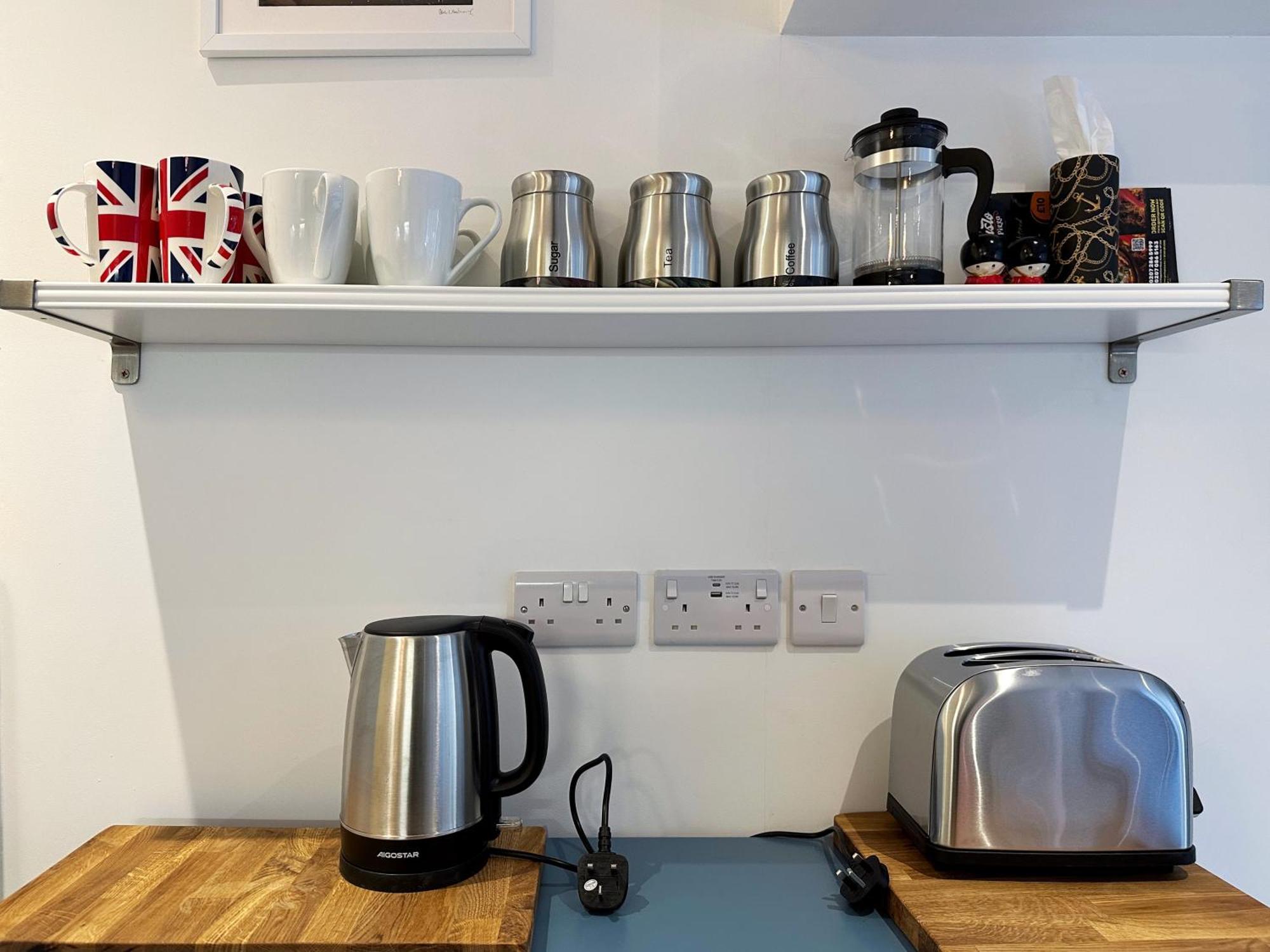 Kensington Studio Hosted By Airoperate Near Notting Hill - 1 Double Bed , 1 Sofa Bed, Ground Floor Apartment Via Private Entrance ロンドン エクステリア 写真